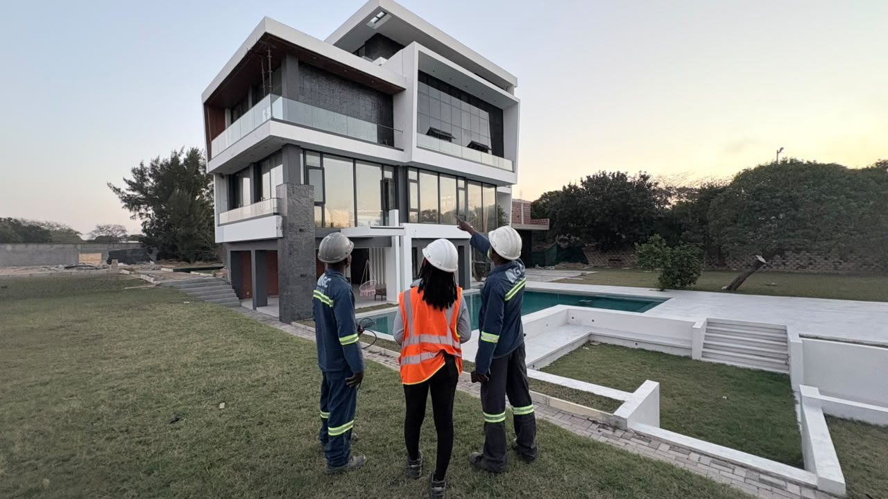 AGC Construções — obra em curso