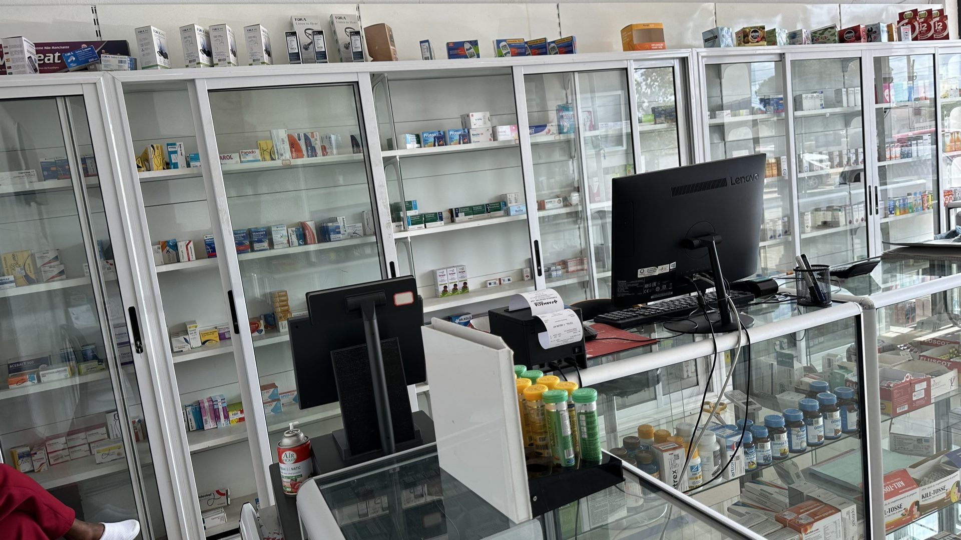 Farmácia Medstar — interior